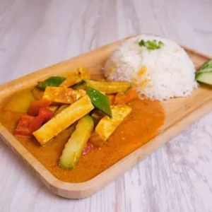 Tofu sauté au curry jaune